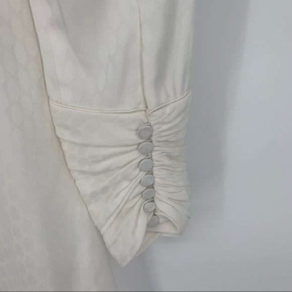 NEW Alexis Lindon Long Sleeve Dress in Geo White Print Size Small - Picture 7 of 9